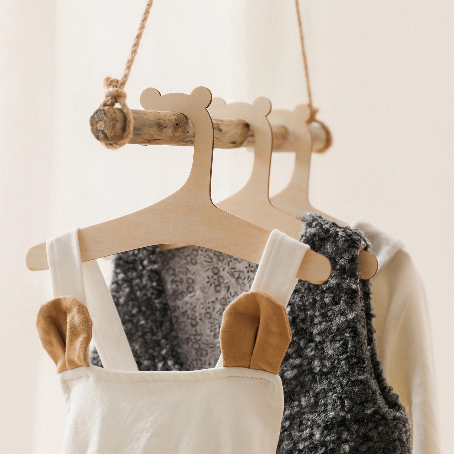 5/10pcs Wooden Baby Hangers Ki - Baby Clothing Hanging Rack recension och pris